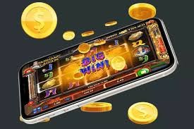 Người chơi Việt Nam xem kết quả thắng cược trên điện thoại qua nuoilo