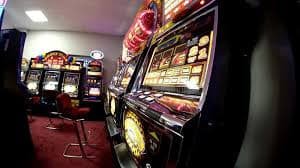 Người chơi Việt Nam truy cập sảnh game nuoilo trên điện thoại di động